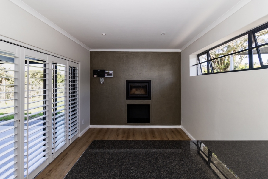 1 Bedroom Property for Sale in Charlo Eastern Cape